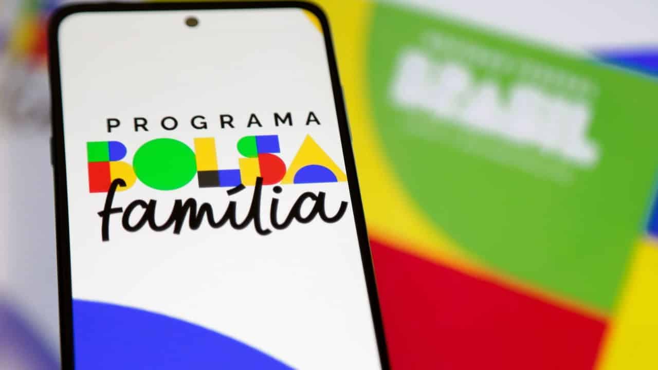 Olá, pessoal! Aqui é o Sandro Santos, e hoje vou responder a uma pergunta muito comum entre os estudantes e suas famílias: