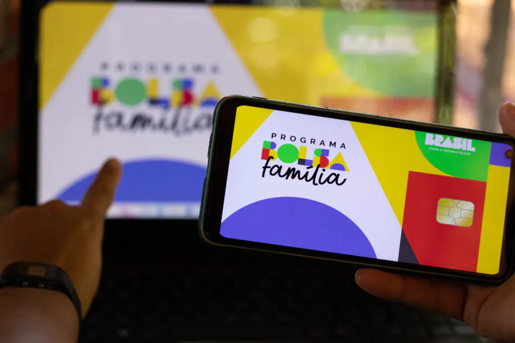 O Que Significam os Códigos de Pagamento do Bolsa Família?